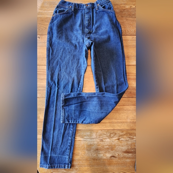 Boy's Wrangler Jeans - Picture 3 of 4
